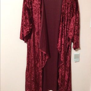 Lularoe Shirley L, kimono size large NWT